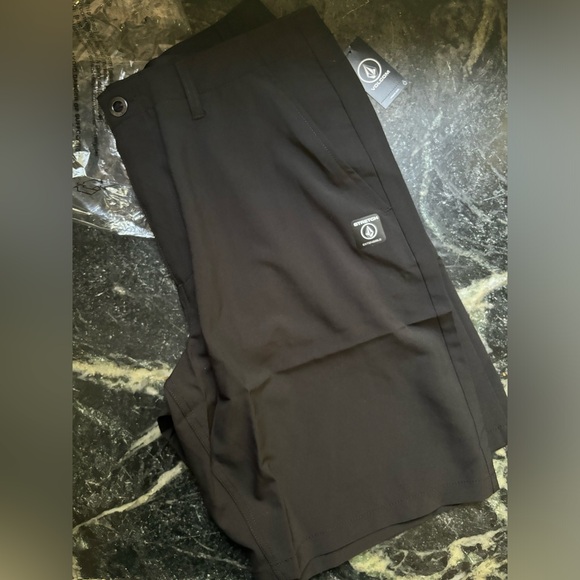 VOLCOM NWT men’s shorts - Picture 10 of 12